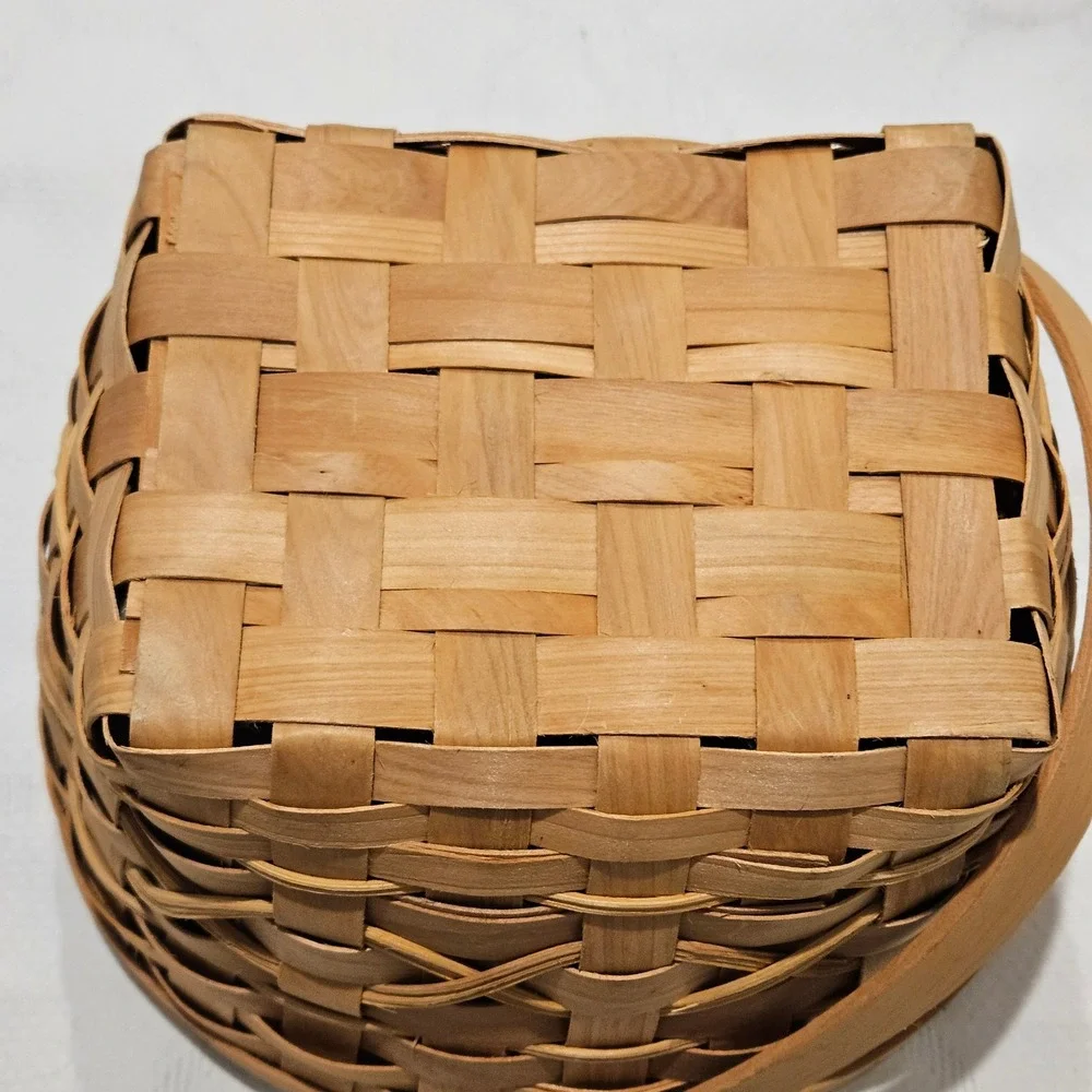 Swing Handle Woven Basket Brown Wood Splint Rustic Cottagecore Farmhouse Vintage